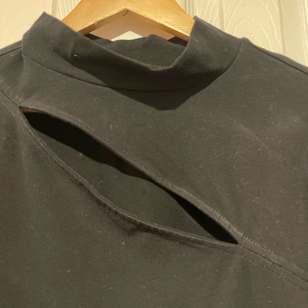 Torrid Mock Neck Top - Picture 2 of 4